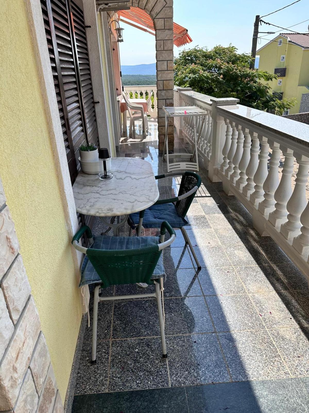 Apartment Nikola *